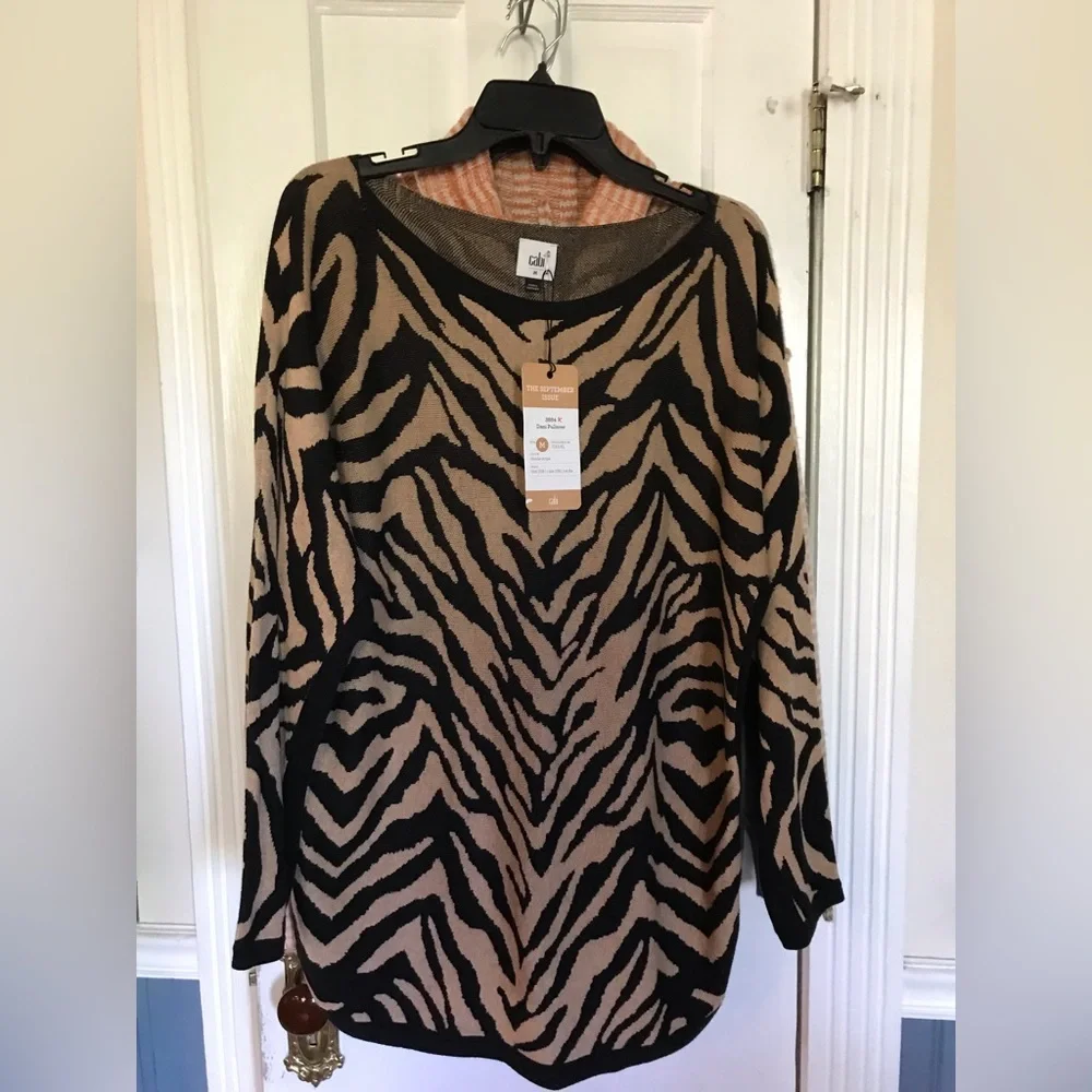 Cabi Dani Pullover Size M NWT - Picture 7 of 8